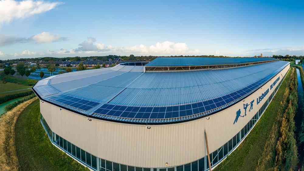 In totaal al meer dan 100.000 zonnepanelen in Hoorn