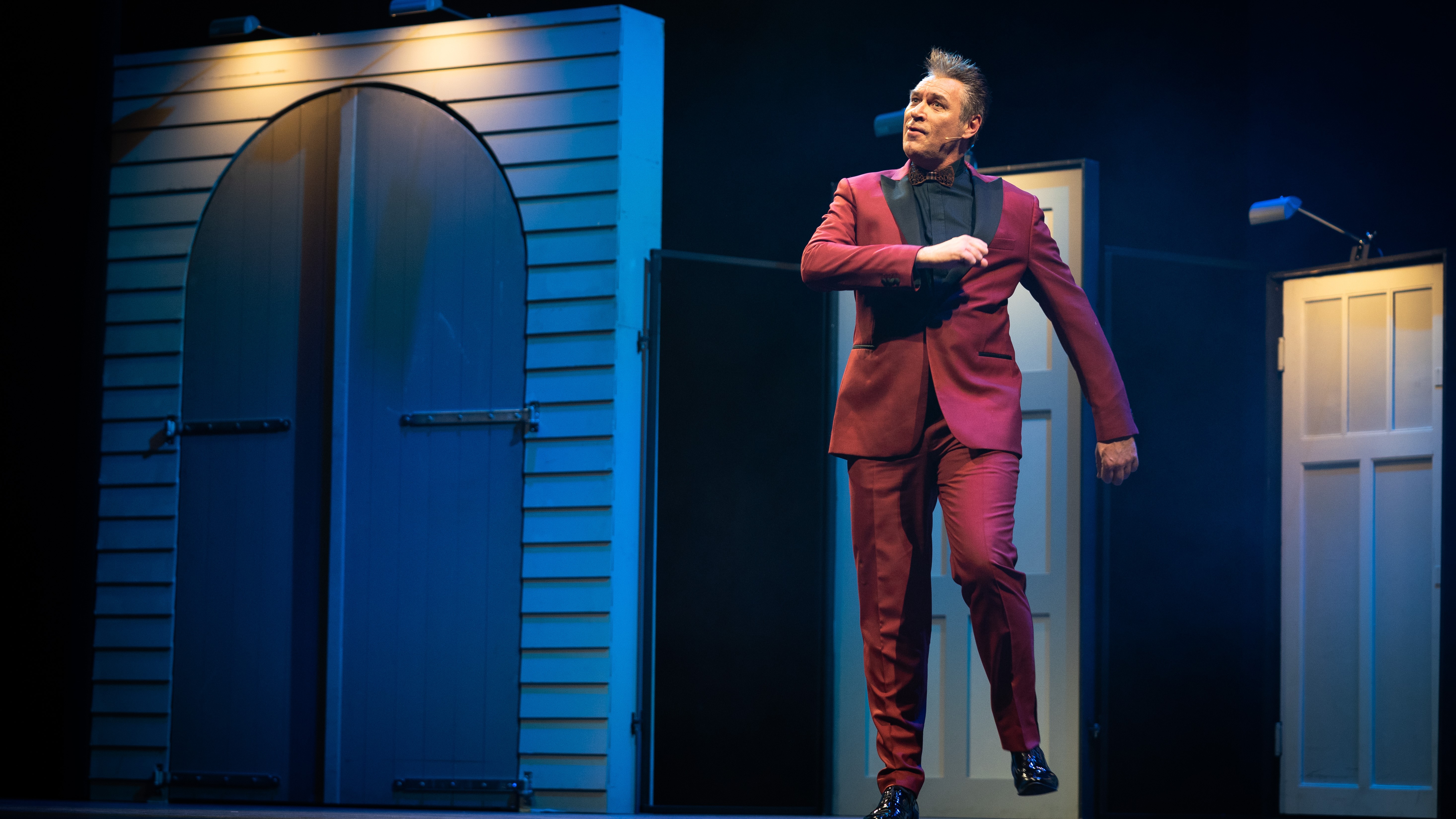 Theaterkerk Wadway: Sjaak Bral, Benja Bruijning, Quinteto Respiro, Nol Havens, Pieter Jouke, Esther Groenenberg & band en Jasper van Kuijk 