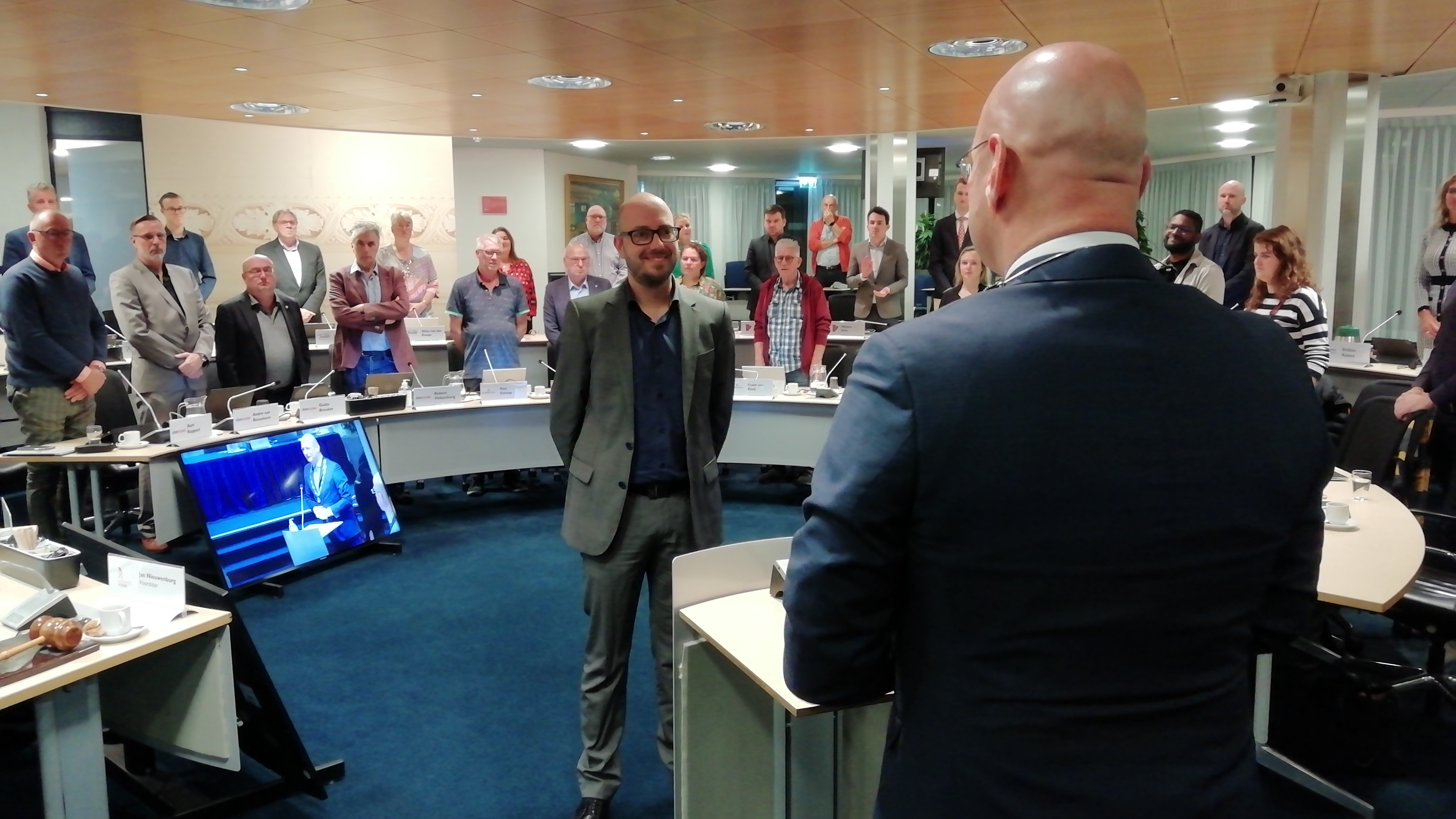 Nieuw raadscommissielid voor D66 geïnstalleerd