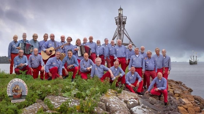 Shantymen Kaap Hoorn bij de vuurtoren