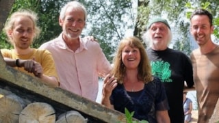 binnemeseumatrhur en friends eigen ftoto