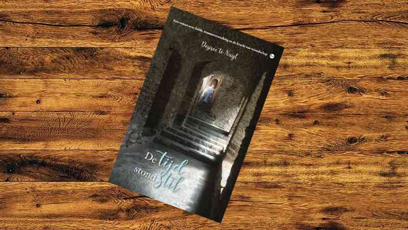 Gast bij HoornRadio Cultuur schrijfster Désirée te Nuijl