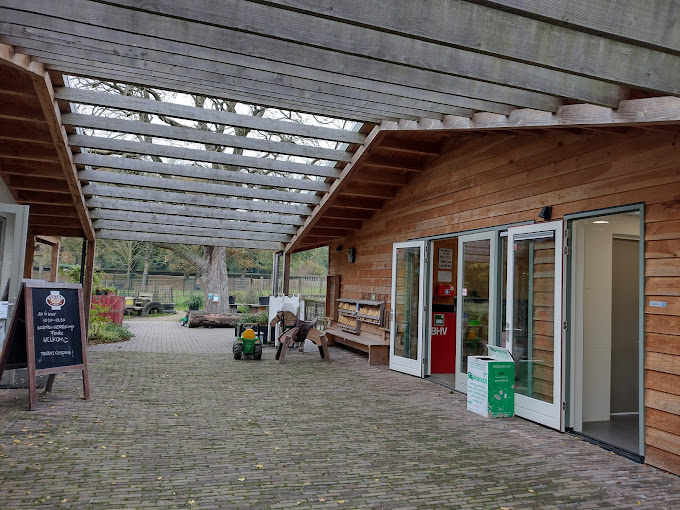 Dieren in Potlood en kwast