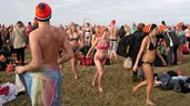 Nieuwjaarsduik1 - Archieffoto