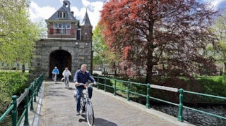 Fietsen door Oosterpoort Hoorn