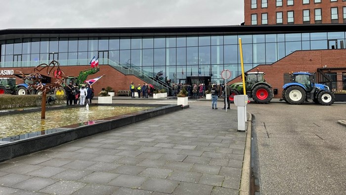 Boeren komen bijeen in Hoorn