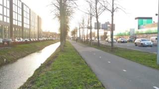 Voetpad Provincialeweg tussen Keern en Maelsonstraat 