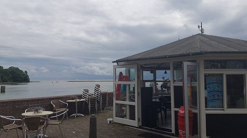 Invulling verlaten snackkiosk in de haven blijft uit