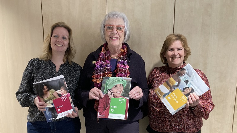 Taalhuis ontvangt € 1.000 van de Soroptimisten