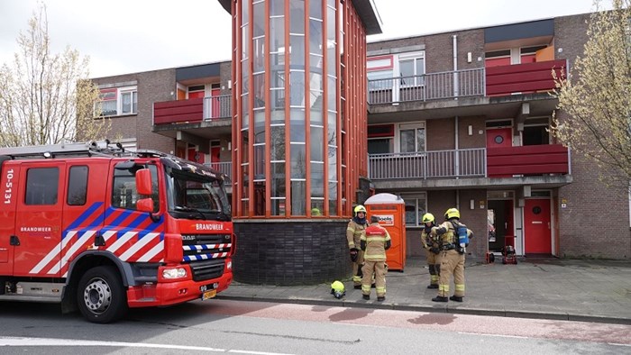 Brand in keuken van appartement in Hoorn