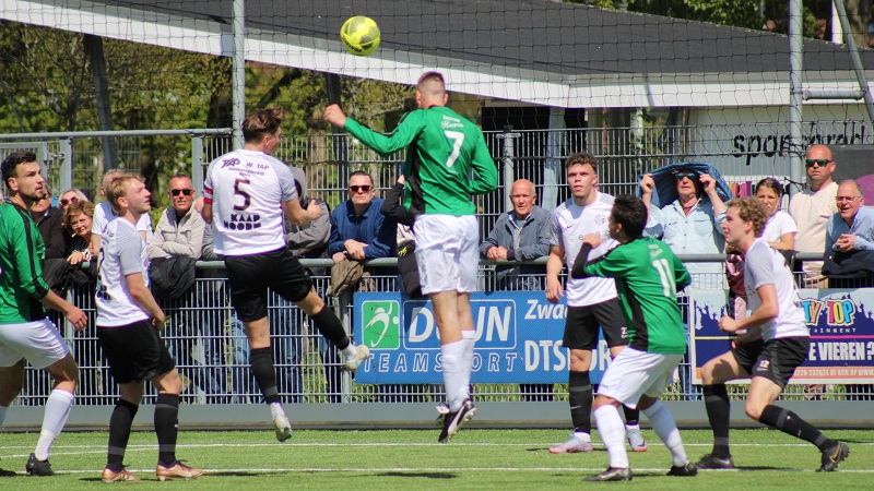 Resultaten voetbal 29 en 30 april