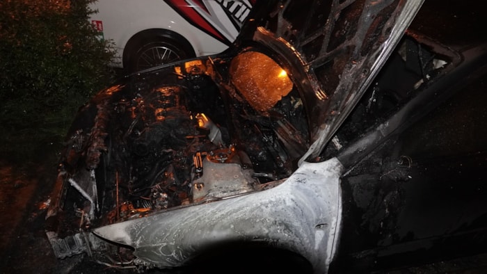 Auto in brand in Medemblik3