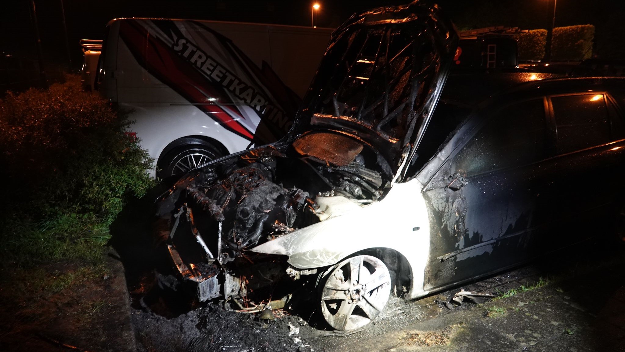 Auto in brand in Medemblik