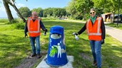 Raadsleden Guido Breuker en Diana Dekker aan de slag in Julianapark