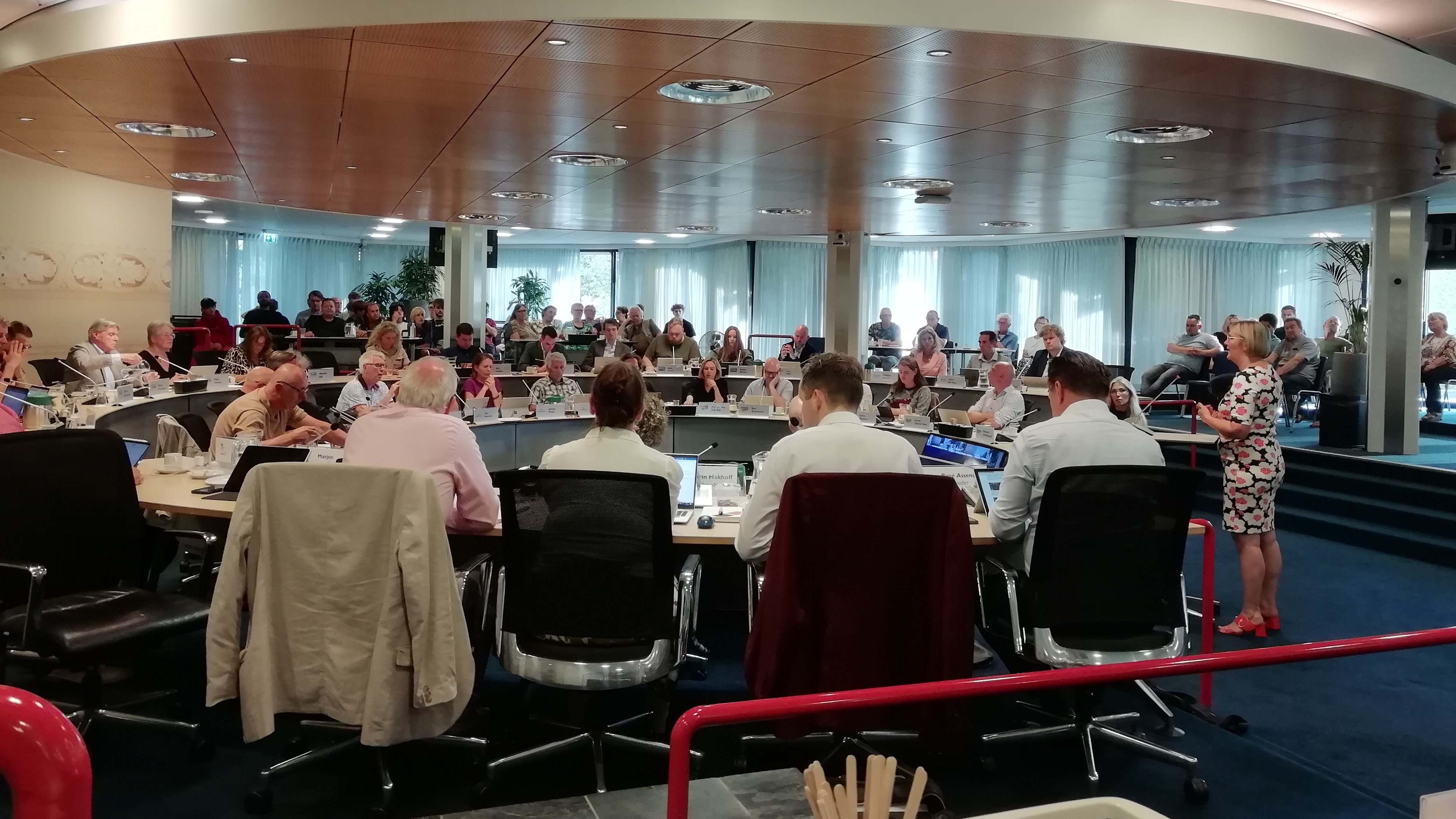 Plaats waar calamiteitenbrug voor woonwagencentrum moet komen nog niet duidelijk  