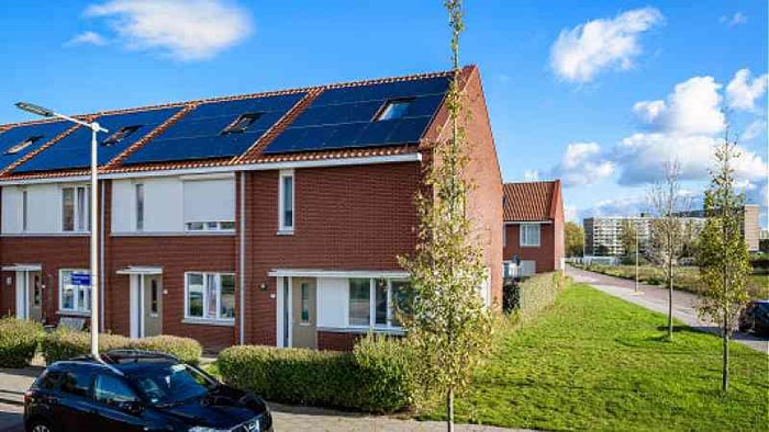 Vol met zonnepanelen