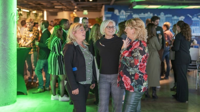 Vrouwen in binnensituatie