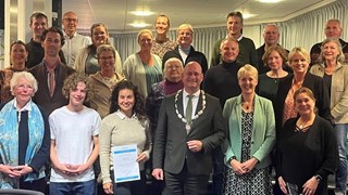 Deelnemers Politiek Actief ronden cursus succesvol af