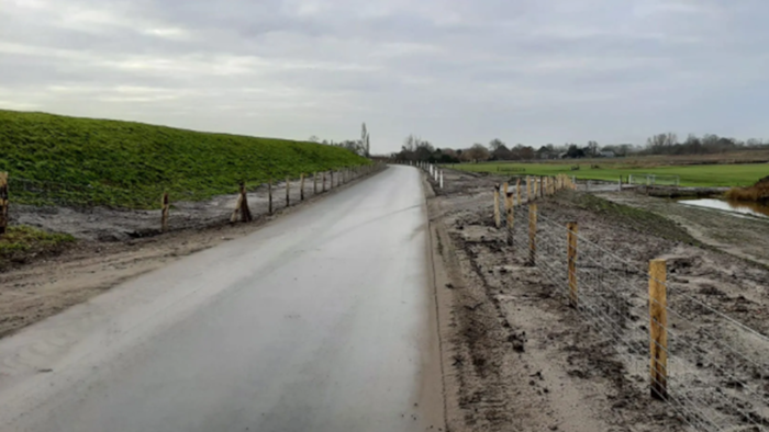 Weg tussen Scharwoude en Schardam