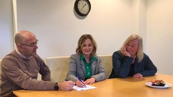 Ondertekening overeenkomst Omring en Gezondheidscentrum Kersenboogerd