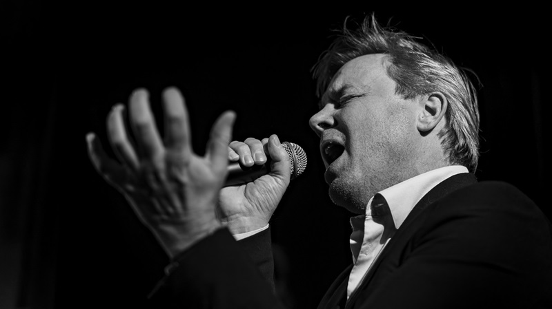 Nieuwe release en tour Cor Dol