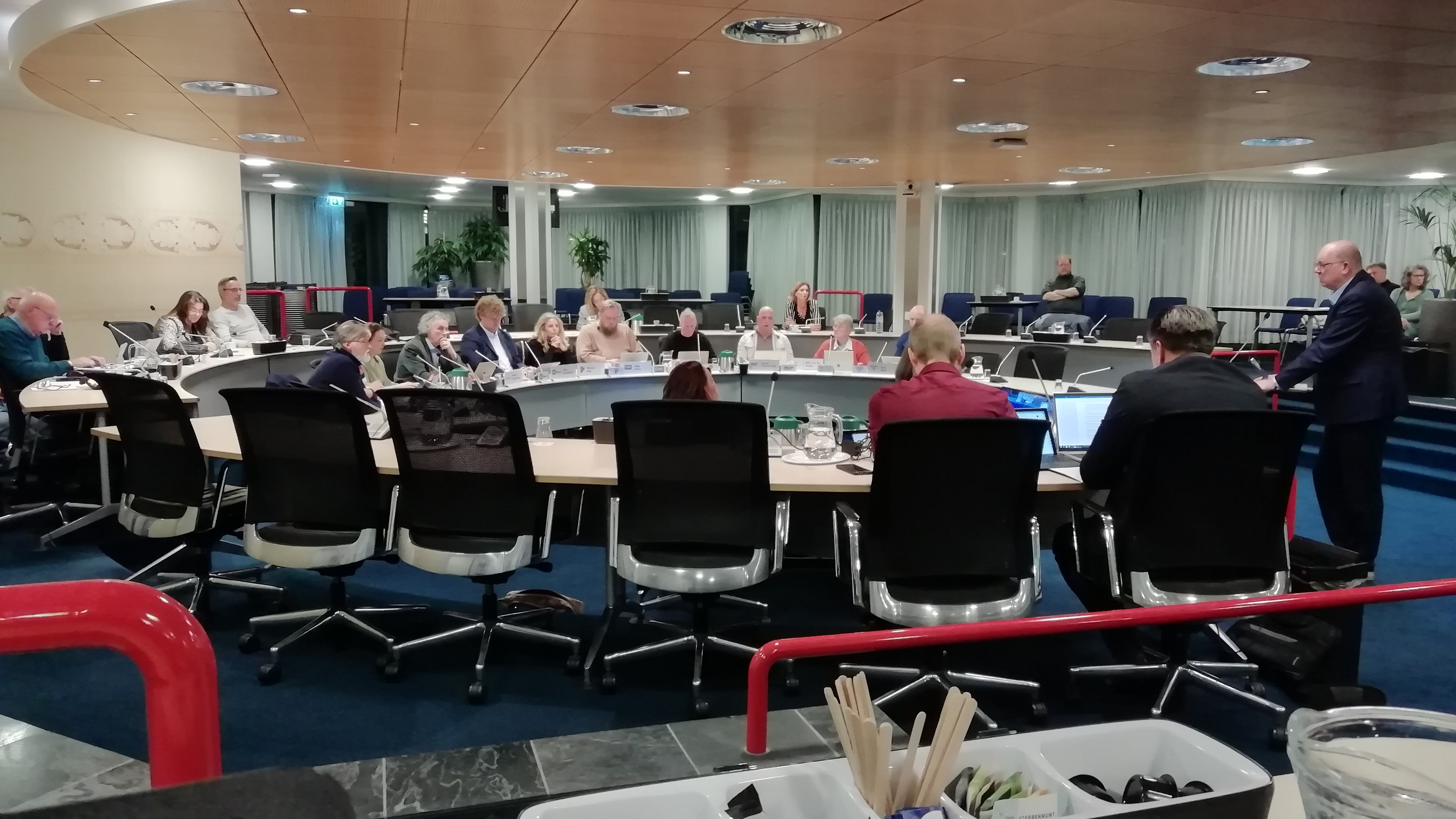 Vier is te veel: vraag over huisvesting arbeidsmigranten