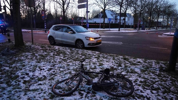 Fietser zwaargewond in Blokker__