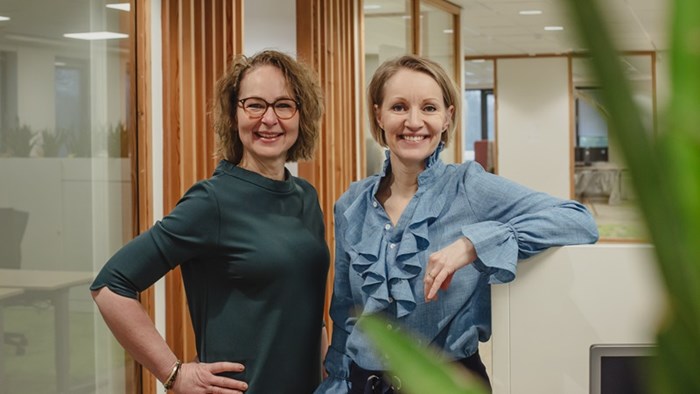 Dani&#235;lle Gelinck (links) en Anja Witte (rechts). Foto Byang.