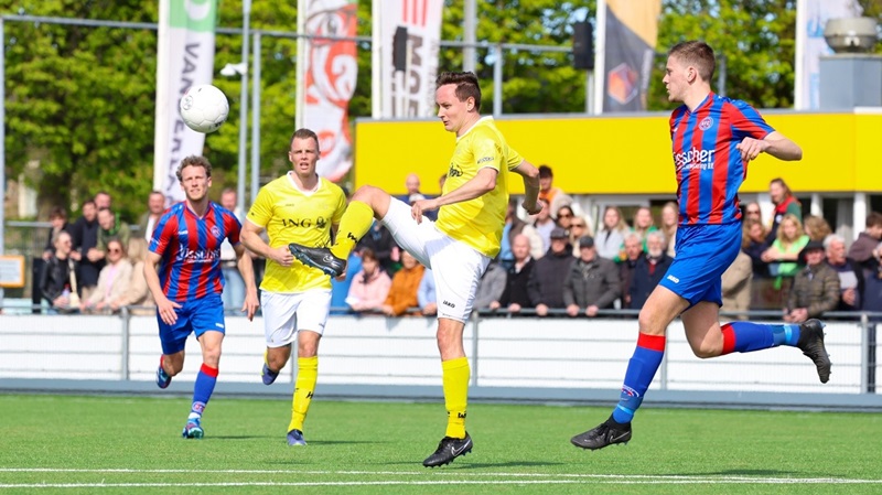 Resultaten voetbal 13 en 14 april