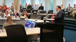 Inspreker de heer Autar