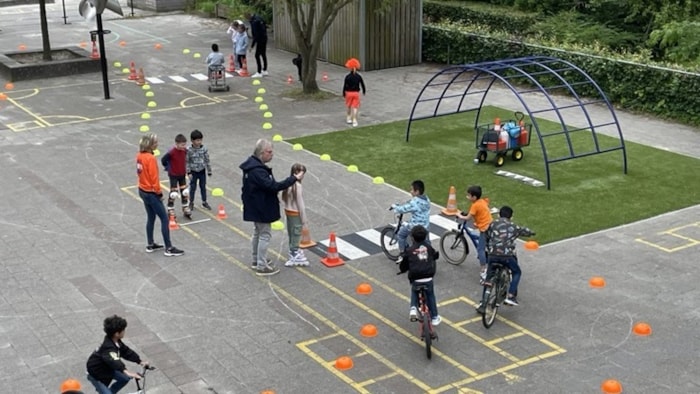 Verkeersveiligheidslessen bij Universum